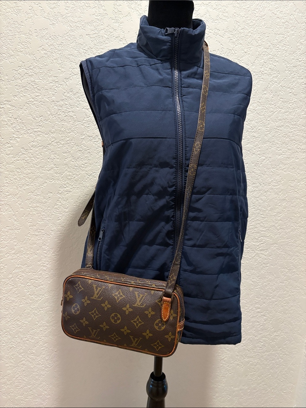 Louis Vuitton Pochette Marly Bandouliere Shoulder Bag Brown Monogram